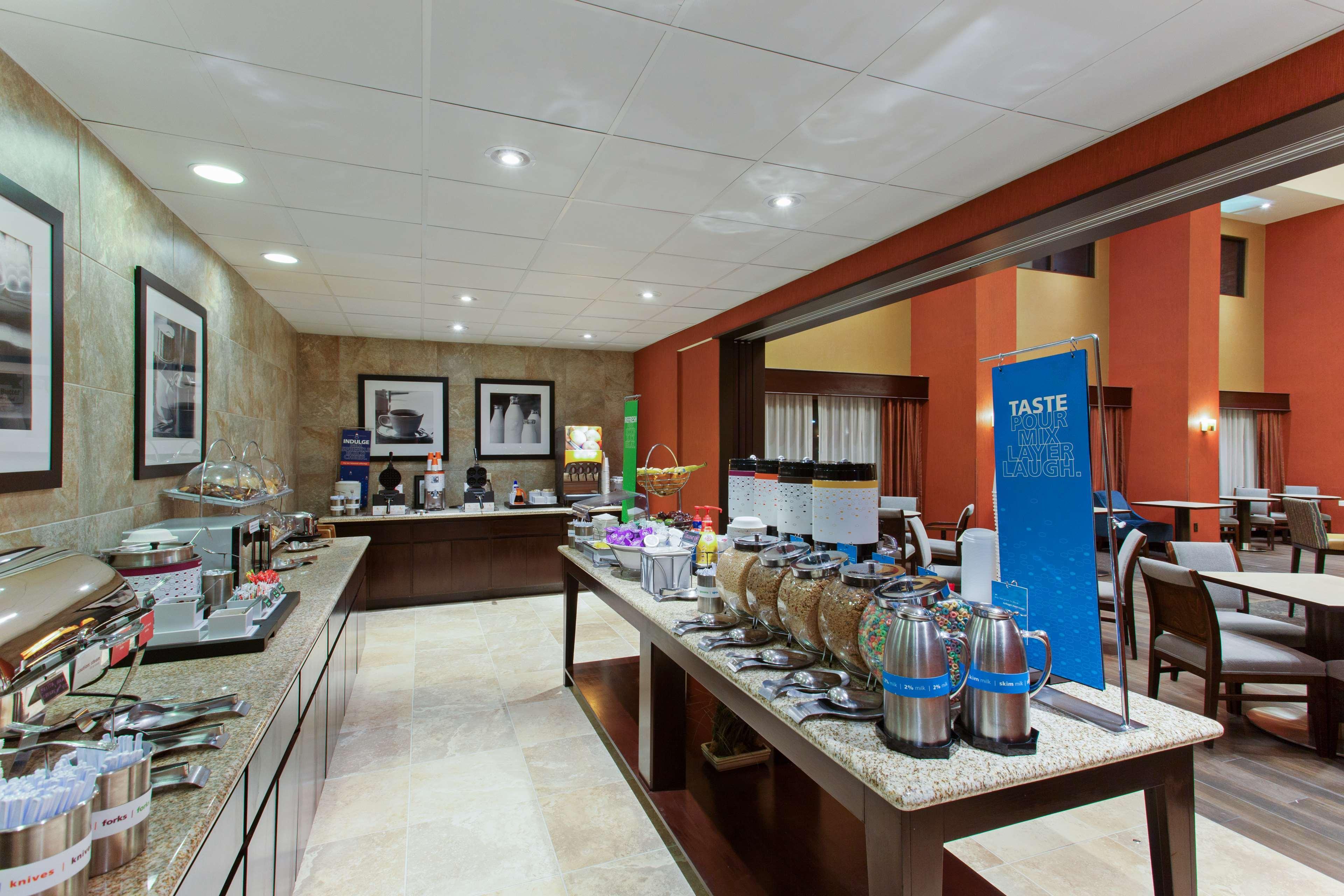 Hampton Inn & Suites Roseville Luaran gambar